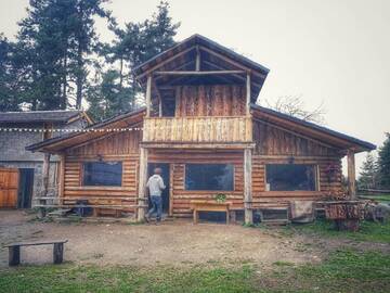 Фото номера Классический четырехместный номер Гостевой дом Heshkili huts Svaneti г. Keshkili 5